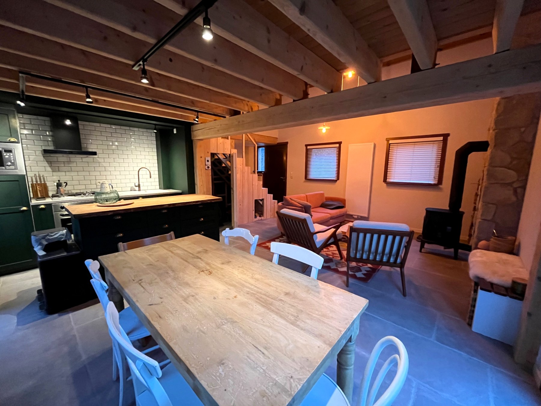 Eetruimte en open keuken